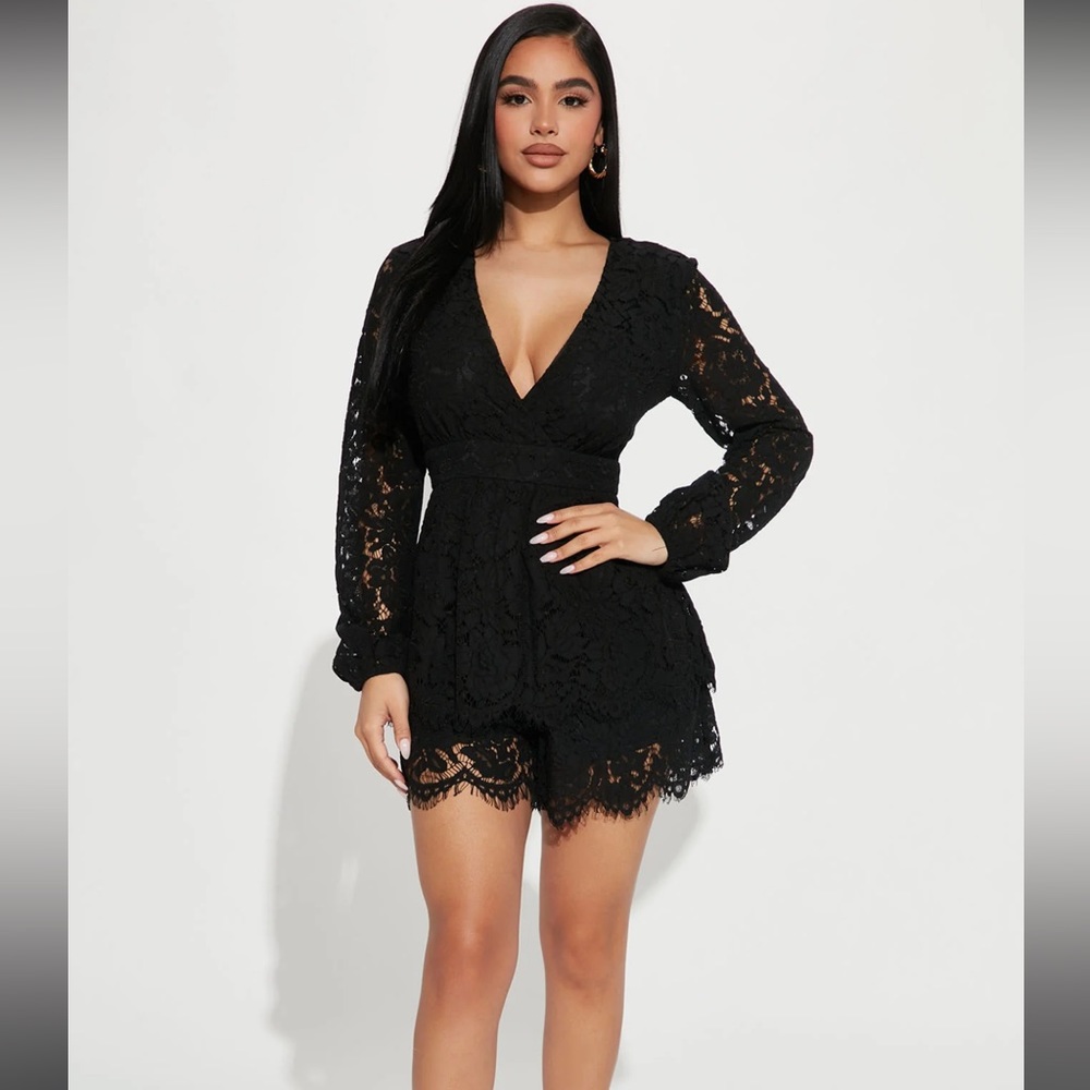 Fashion Nova “Victoria Lace Romper - Black”